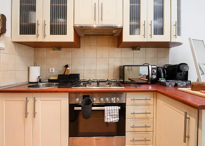 P&o Serviced Mazowiecka Apartment *