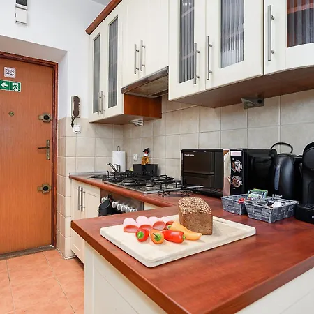 Apartment P&o Serviced Mazowiecka